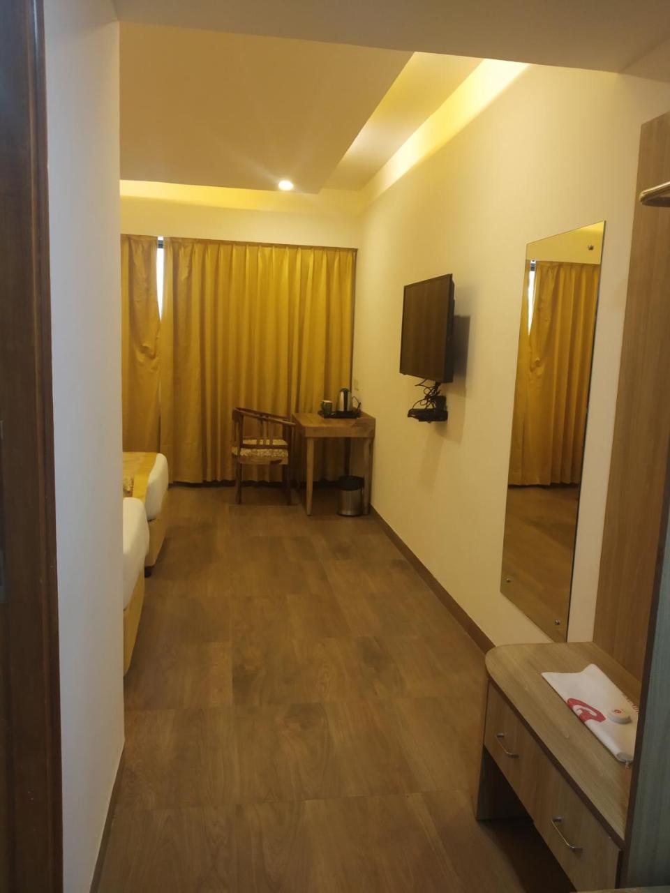 Cosmopolitan Hotels Madurai Exterior photo