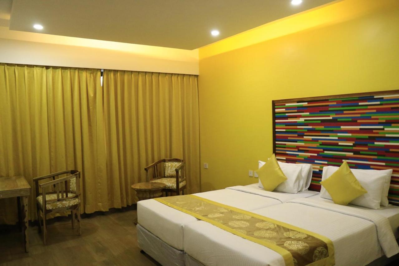 Cosmopolitan Hotels Madurai Exterior photo
