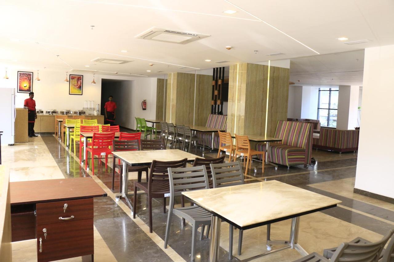 Cosmopolitan Hotels Madurai Exterior photo