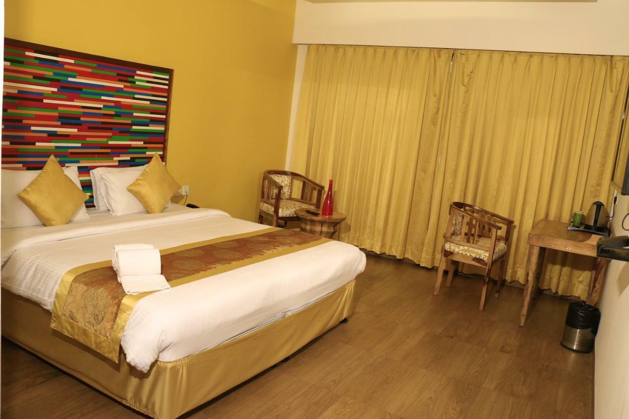Cosmopolitan Hotels Madurai Exterior photo