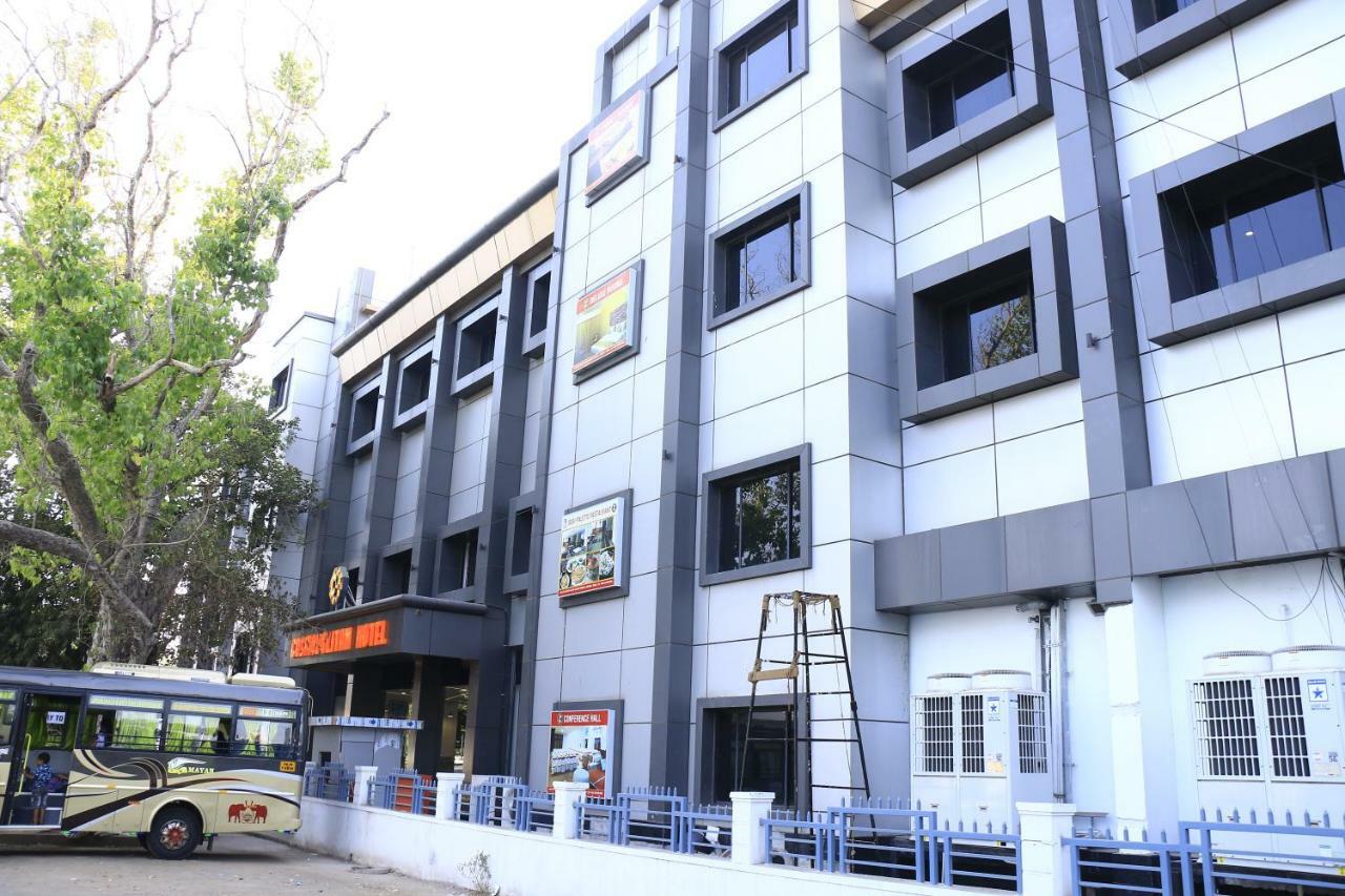 Cosmopolitan Hotels Madurai Exterior photo
